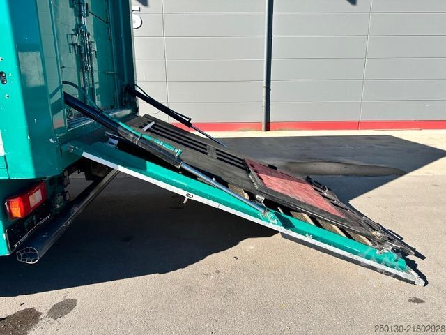 Cattle truck VOLVO FH 500 4x2 LL 3.Stock FINKL / Hubdach / Rampe