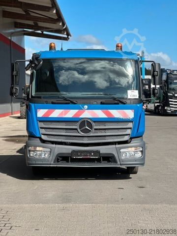 Customized van MERCEDES-BENZ Atego 816 4x2 BL Asphaltpritze/Fahrgestell