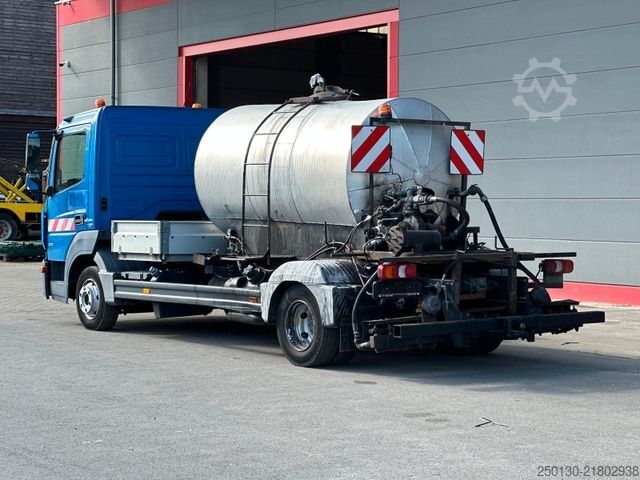Customized van MERCEDES-BENZ Atego 816 4x2 BL Asphaltpritze/Fahrgestell