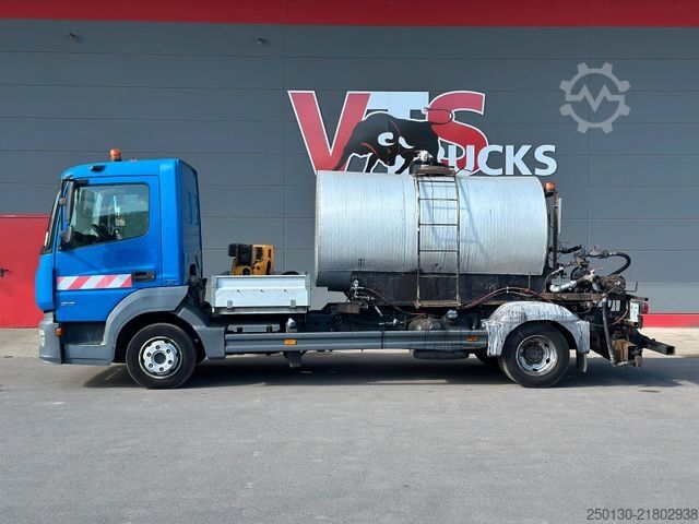 Customized van MERCEDES-BENZ Atego 816 4x2 BL Asphaltpritze/Fahrgestell