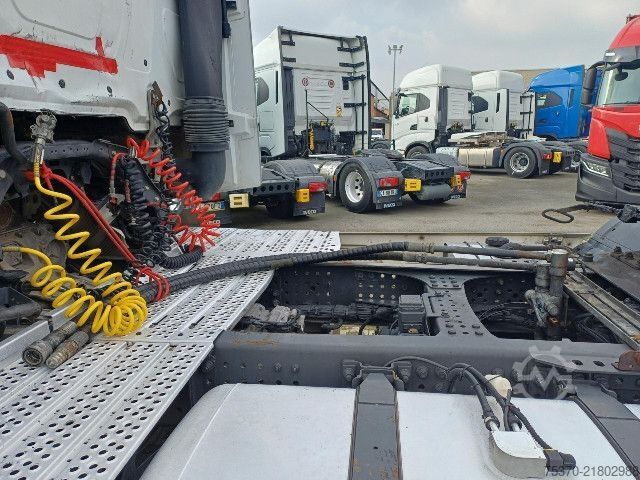 Standard tractor unit Mercedes-Benz ACTROS