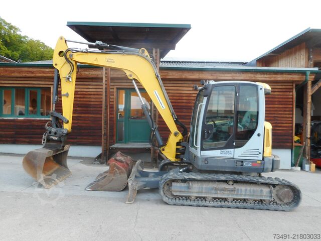 Mini excavator Wacker Neuson EC 80 mit POWERTILT