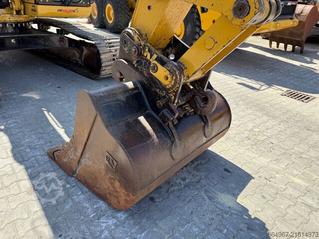 Chain excavator Caterpillar 