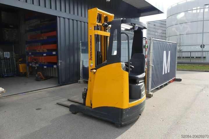 Jungheinrich - Reach Truck Jungheinrich 24V 3 PZS 620