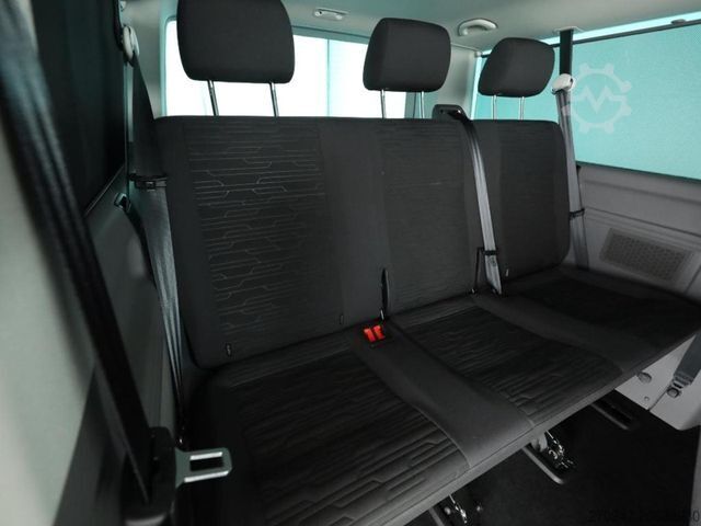 Minibus VOLKSWAGEN T6.1 Caravelle Comfortl LR 4M NAV el. Trittstufe