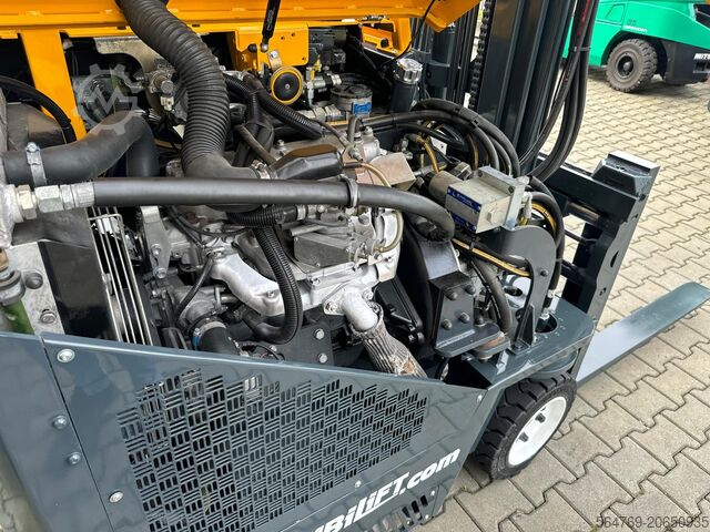 Four-way forklift Combilift CB3000// LPG // 2017 year /Toyota engine