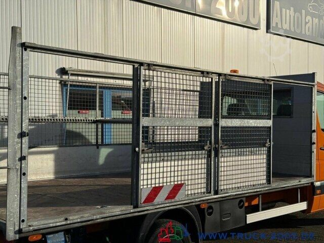 Pick-up van Mercedes-Benz Sprinter 413 Pritsche mit Schiebetüren + LBW