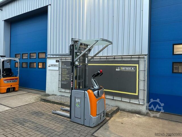 Elektrischer Triplex-Stapler Still EXVSF14 mit 5316 mm Hubhöhe STILL EXVSF14