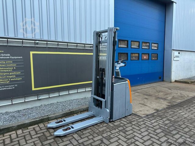 VS-22530 Electric triplex DUO stacker Still 5016mm STILL EXVSF14d