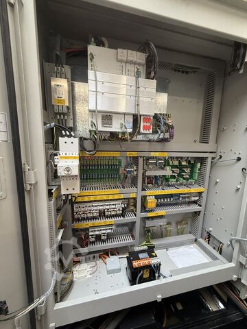 CNC vertical machining center QUASER MV 184 P/12B