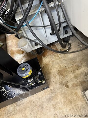 CNC vertical machining center QUASER MV 184 P/12B