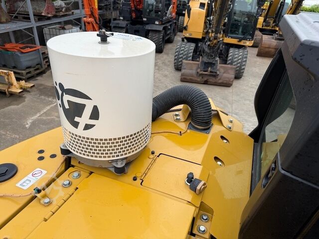 Raupenbagger CAT 315 GC