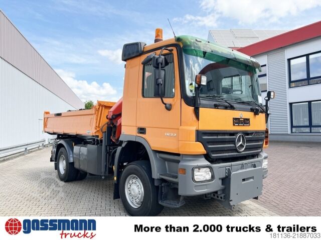 Tipper truck Mercedes-Benz Actros 1832 AK 4x4, Winterdienstaustattung, Kran