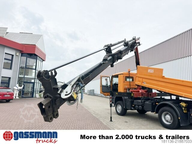 Tipper truck Mercedes-Benz Actros 1832 AK 4x4, Winterdienstaustattung, Kran