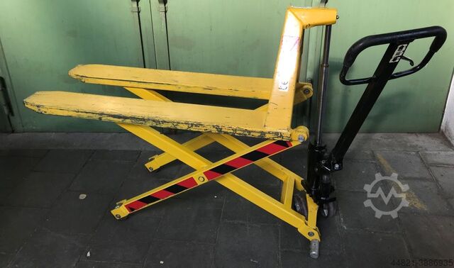 Scherengabelhubwagen WTC AB Schweden WTC Scissor lift 1999