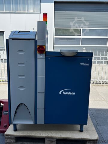 Kartonverpackungsmaschine Nordson Zahnradpumpengerät VersaBlue 50