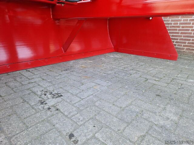 Bottom flattener Bizon AGM