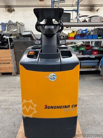 Schlepper Jungheinrich EZS130