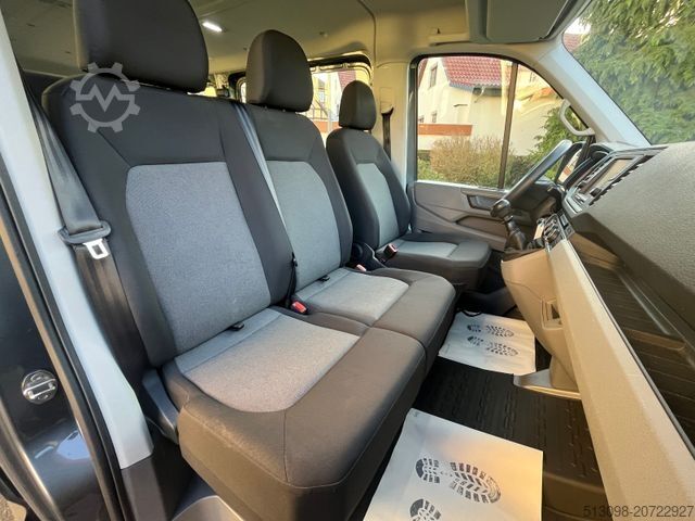 Kleinbus VOLKSWAGEN CRAFTER 2,0 TDI 9 SITZER KAMERA AHK KLIMA PDC