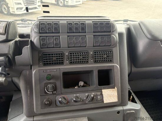 Box truck IVECO STRALIS AD,KOFFER MIT SCHIEBETüR, LBW AUTOMATIK, E5