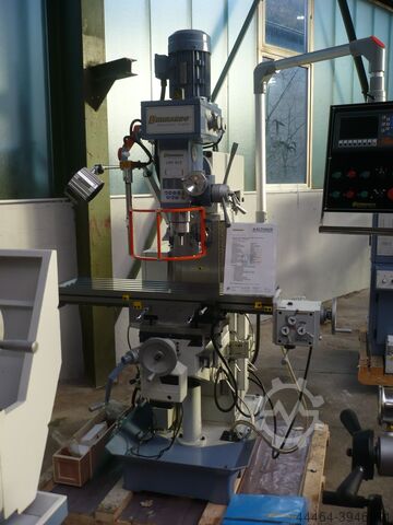 Fräsmaschine Bernardo UWF 80 E inkl. 3-Achs-Digitalanzeige