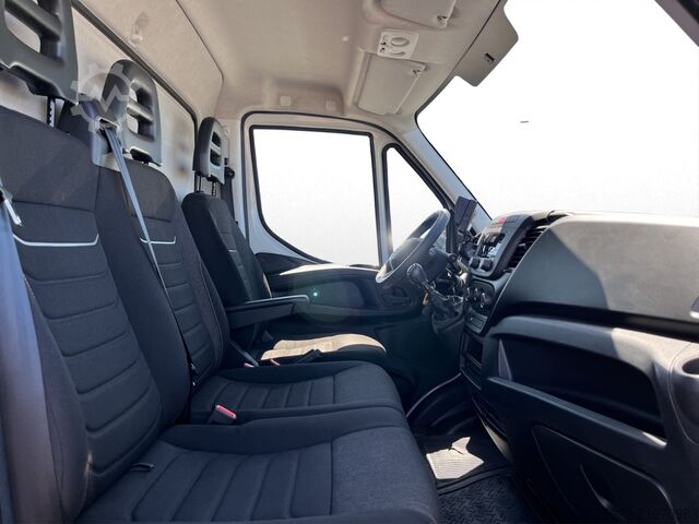 Box van IVECO Daily Koffer LBW Klima