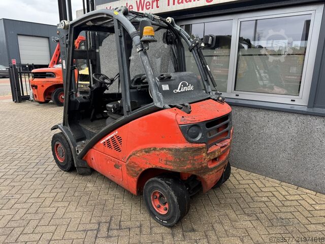 Linde H30T-01 Triplex 465 Freelift / Sideshift LPG 2012 LINDE H30T-01 Triplo 465 Freelift / Sideshift LPG 2012
