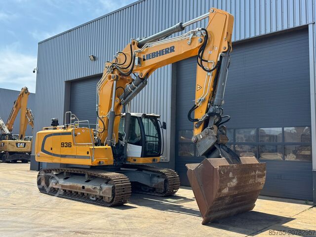 Raupenbagger Liebherr R936 NLC