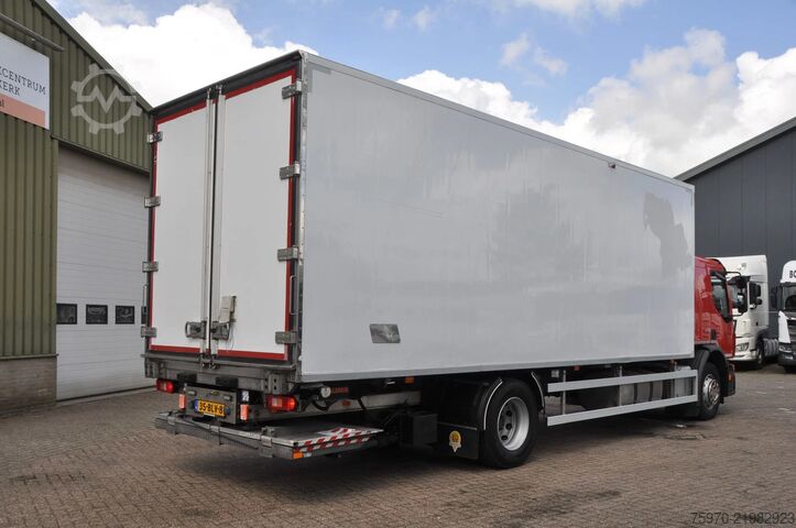 Suitcase Volvo FE 250 4X2 ISOTHERM SLAAP-CABINE