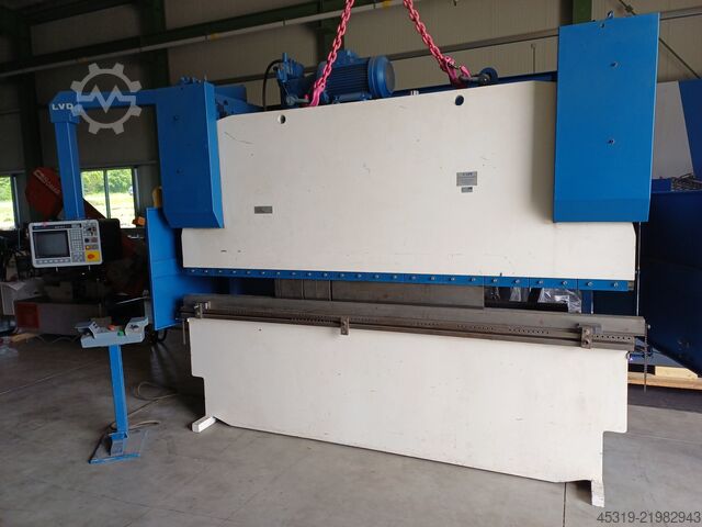 Press brake LVD PPI 135/30 MNC 95