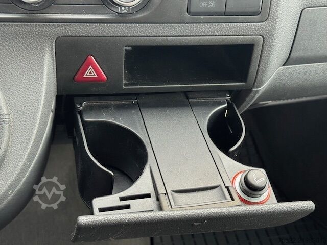 Minibus VW T5 Multivan 7-Sitzer - Kamera, CarPlay