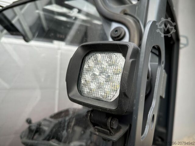 Elektro 4 Rad-Stapler Linde E 30 L-01 - TRIPLEX 4,4 m - 2427 Stunden !!!!