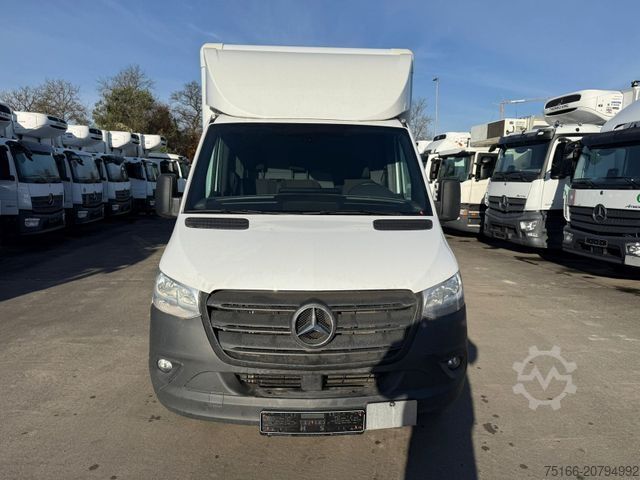 Transporter mit Koffer MERCEDES-BENZ SPRINTER 317 CDI Koffer 4,3 M LBW 0,75 TO.