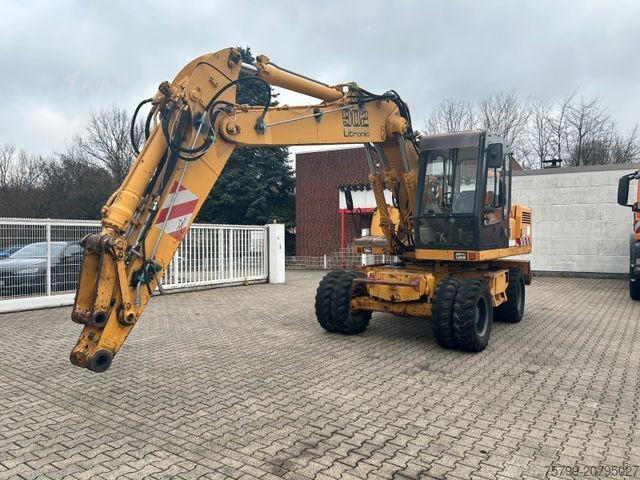 Mobilbagger LIEBHERR 902 Litronic