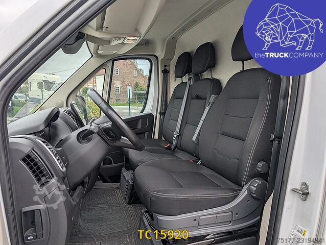 Peugeot Boxer Boxer 160cv L2H2 BV AUTO Peugeot Boxer Boxer 160cv L2H2 BV AUTO