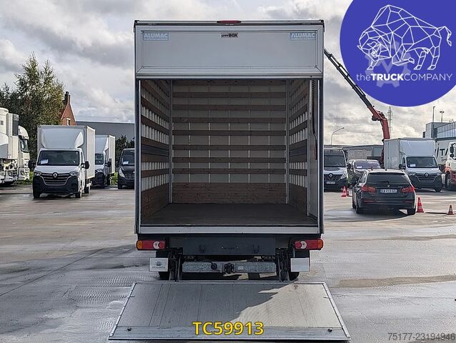 Renault Master 2.3 DCI box body with tail lift Renault Master 2.3 DCI KOFFER MET LAADBRUG