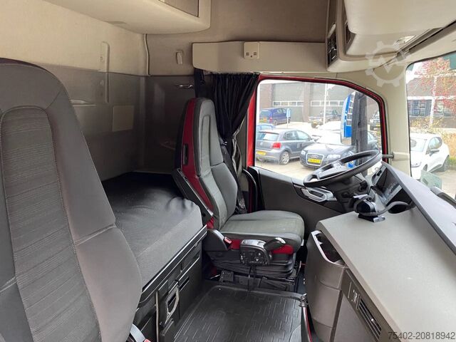 Standard-SZM Volvo FH 13.420 Globetrotter / Mega / 2x Tank