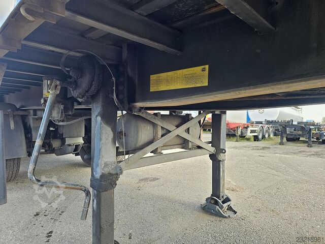1995 JUMBO DO 300 S / 2 Lenkachsen / BPW-Trommelbremsen / Zwillingsbereifung / Liftachse JUMBO DO 300 S/   2 X STEERING /BPW DRUM / DOUBLE TIR...
