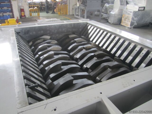 Twin Shaft Shredder Genox X1800