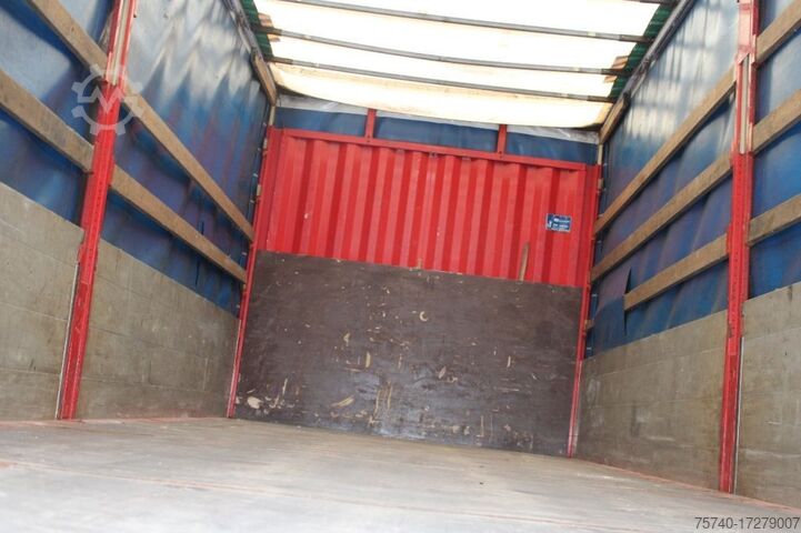 Sliding tarpaulins Schmitz Gotha O4-DB 07 O4-DB 07 + 2 axle