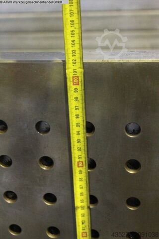 Angular Clamping Device UNBEKANNT 1020 x 690 mm