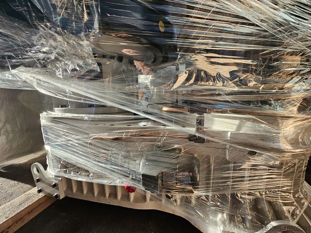 Pellet press Yulong XGJ560