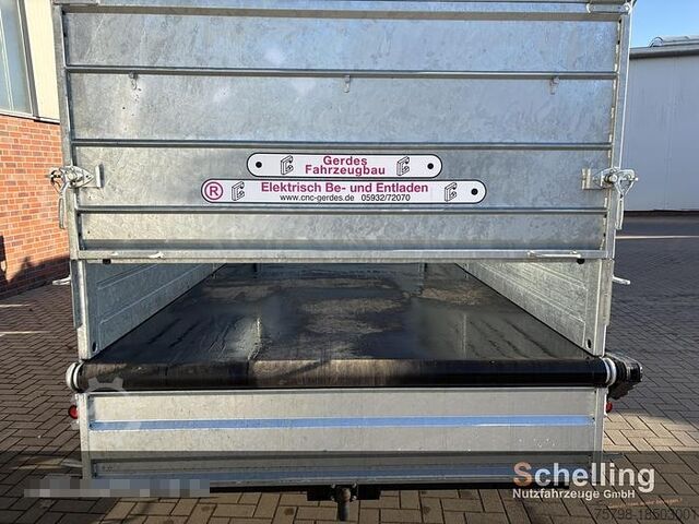 Customized van FUSO 7C15