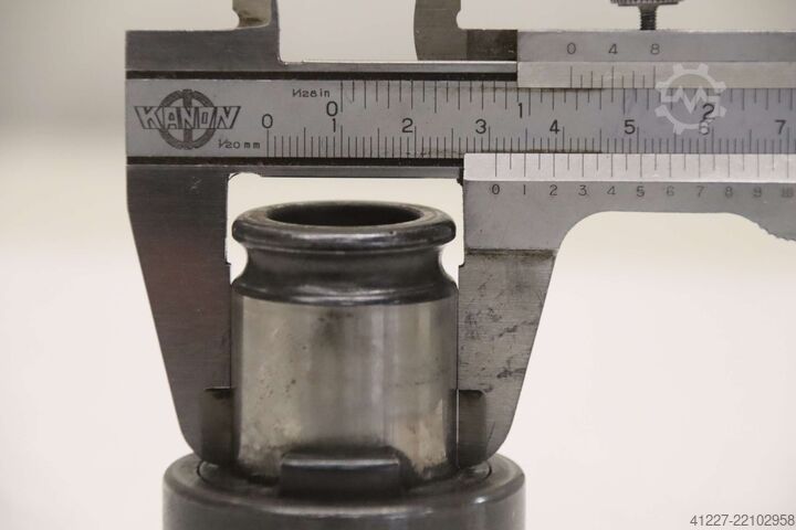 Thread cutting chuck, 7 pieces Holex 335620-10  M5 bis M20