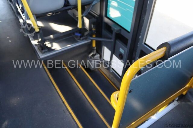 Intercitybus Mercedes-Benz Intouro ME / 12,98m  / Manual / Euro 5