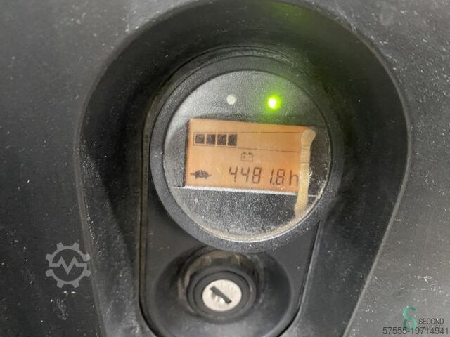 Stacker Still EXV10