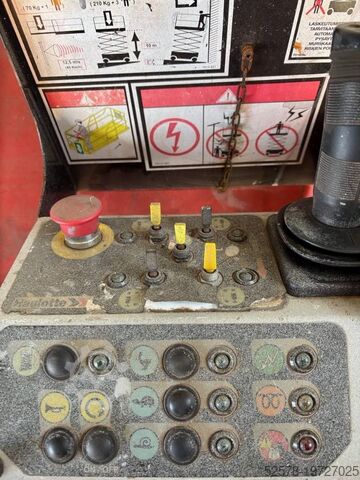 Scherenhebebühne Haulotte Compact 12 DX