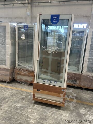 Vertical refrigerated display showcase ISA Cristal Tower 725 RV TB R290