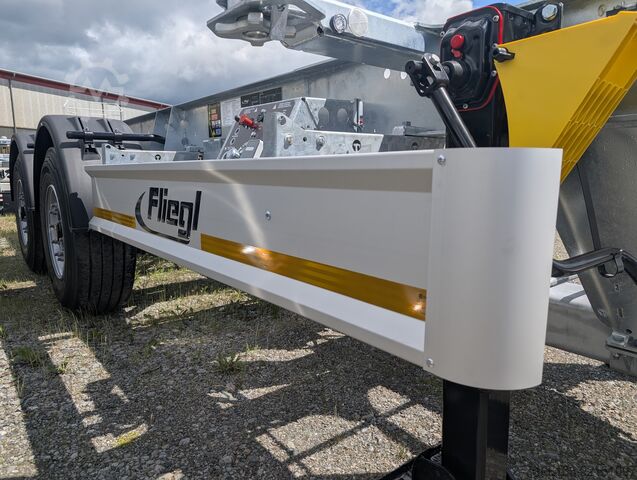 Trailer Swap Chassis Fliegl TWP 180 Standard "Edition Deutsche Post"