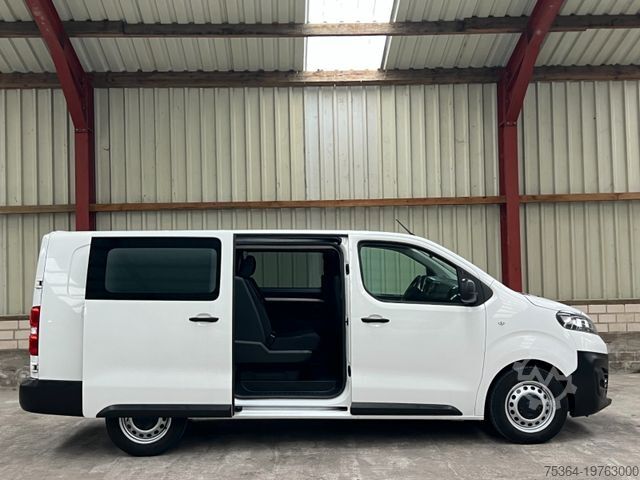 Panel van OPEL Vivaro 2.0 CdTi Lang Doppelkabine 6 Sitze Lkw
